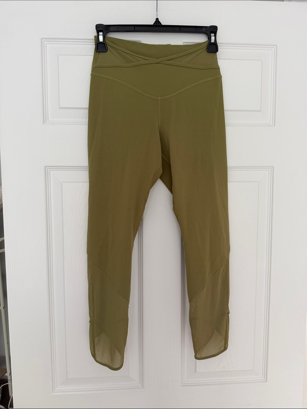 Lululemon athletica Size 6 Olive Green Leggings